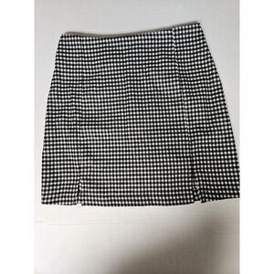 Eyeshadow Size 7 Black‎ White Skirt